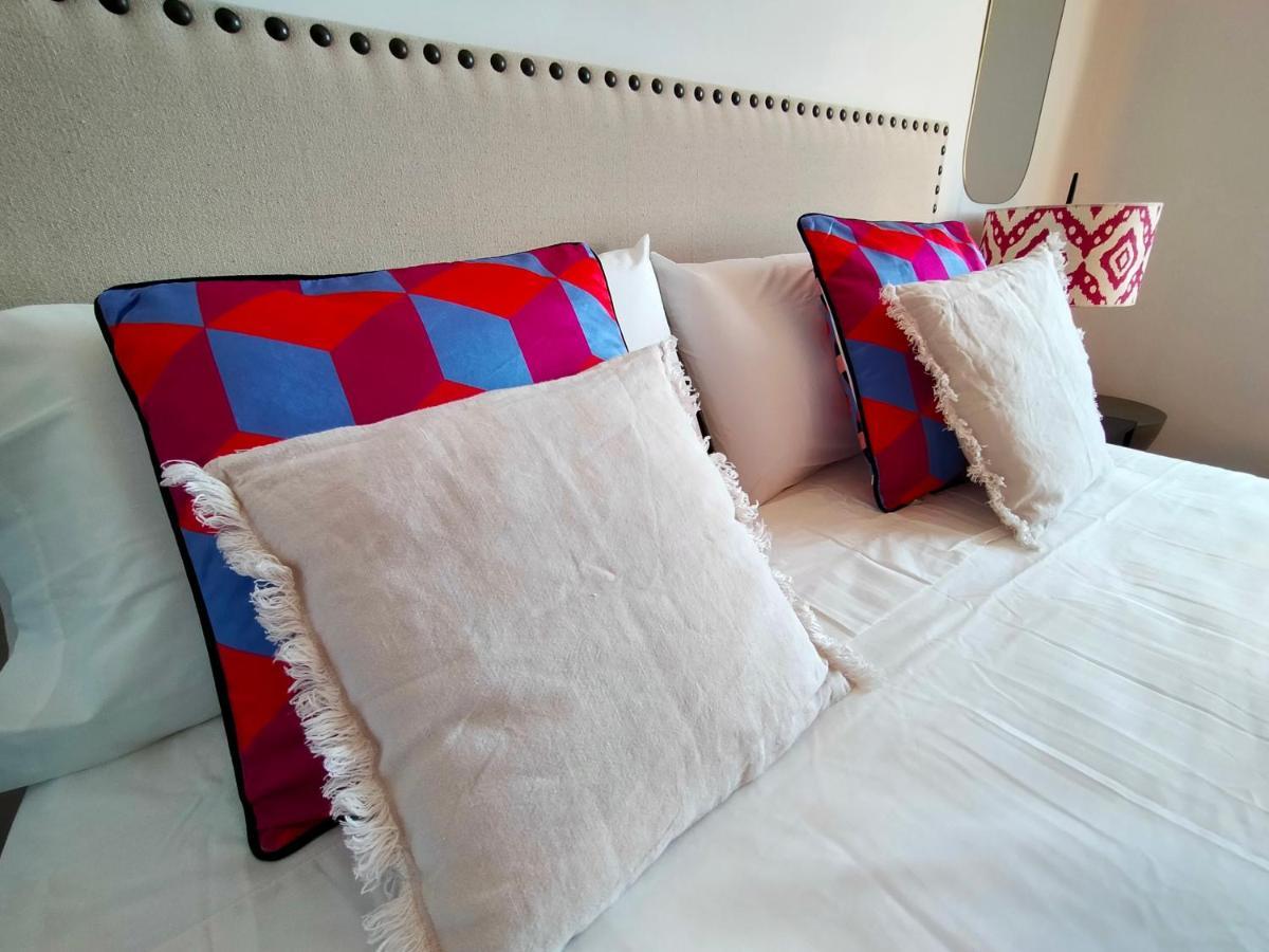 Soho Views & Parking Apartment มาลากา ภายนอก รูปภาพ